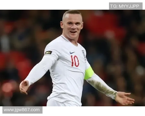 足球场上的风采之星，耀眼球场魅力尽显，领略球星们的帅气瞬间